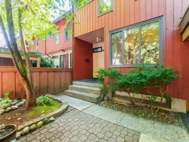4770 Fernglen Drive, Burnaby, BC, Burnaby — Townhouse for sale