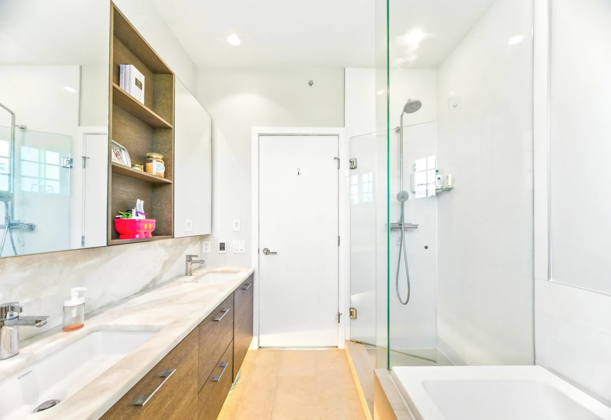 Front Yard Photo of 276 W 62nd Avenue, Vancouver, BC