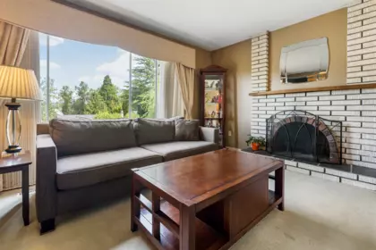 13512 Crestview Drive, Surrey, BC, Surrey — Single Family Residence for sale