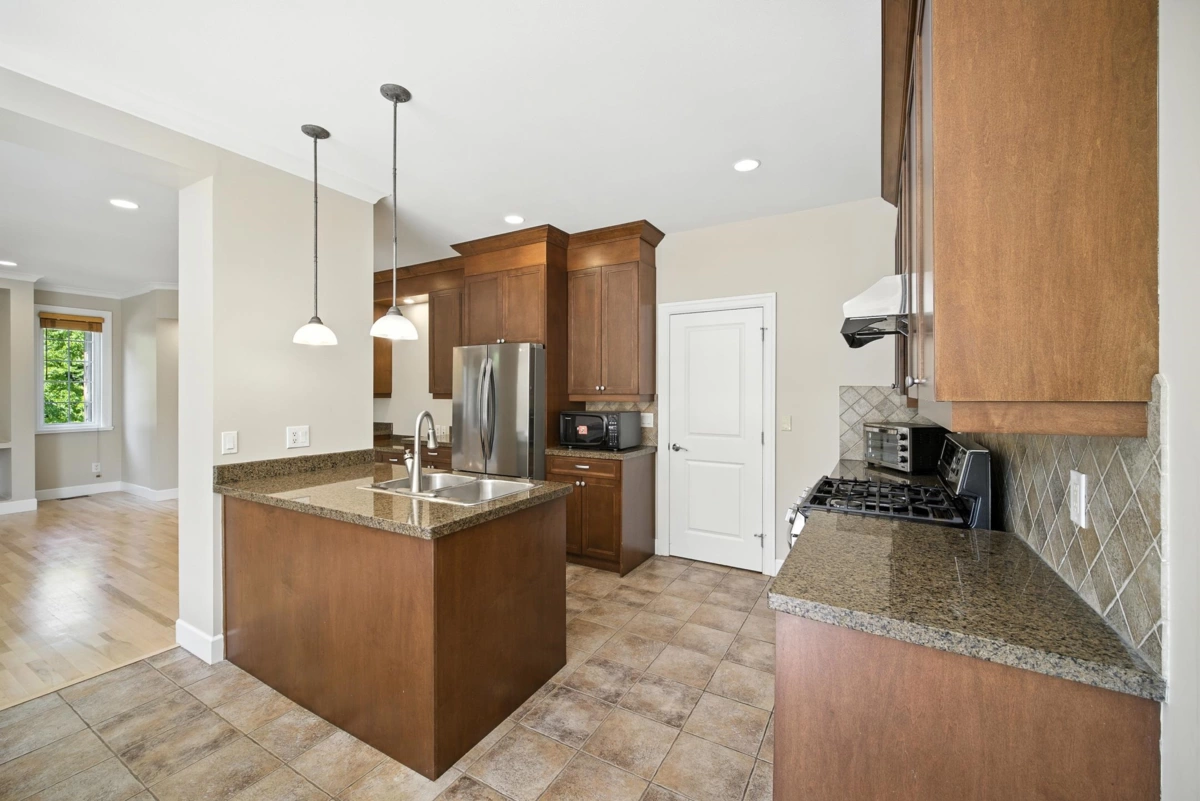 Bedroom 2 Photo of 3252 Camelback Lane, Coquitlam, BC