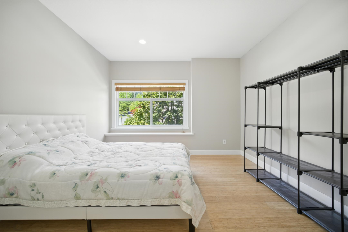 Entry Foyer Photo of 3252 Camelback Lane, Coquitlam, BC