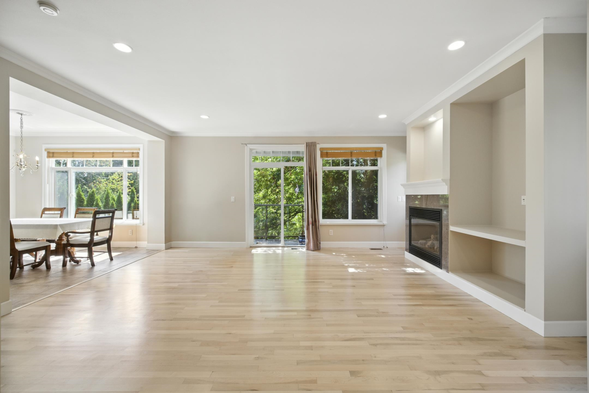 Family Room Photo of 3252 Camelback Lane, Coquitlam, BC