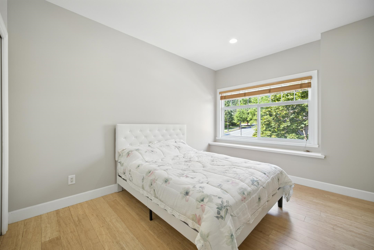Hallway Photo of 3252 Camelback Lane, Coquitlam, BC