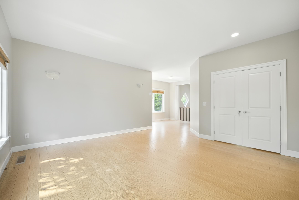 Kitchen Photo of 3252 Camelback Lane, Coquitlam, BC