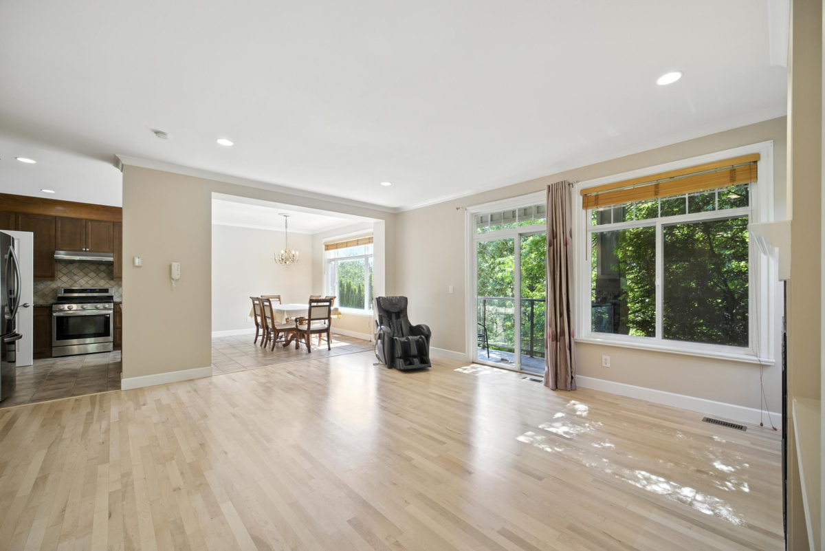 Pantry Photo of 3252 Camelback Lane, Coquitlam, BC