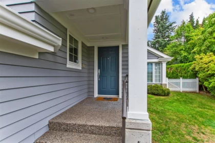 1 725 Rochester Avenue, Coquitlam, BC, Coquitlam — Single Family Residence for sale