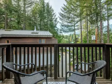 Breakfast Nook Photo of 2317 Cheakamus Way, Whistler, BC