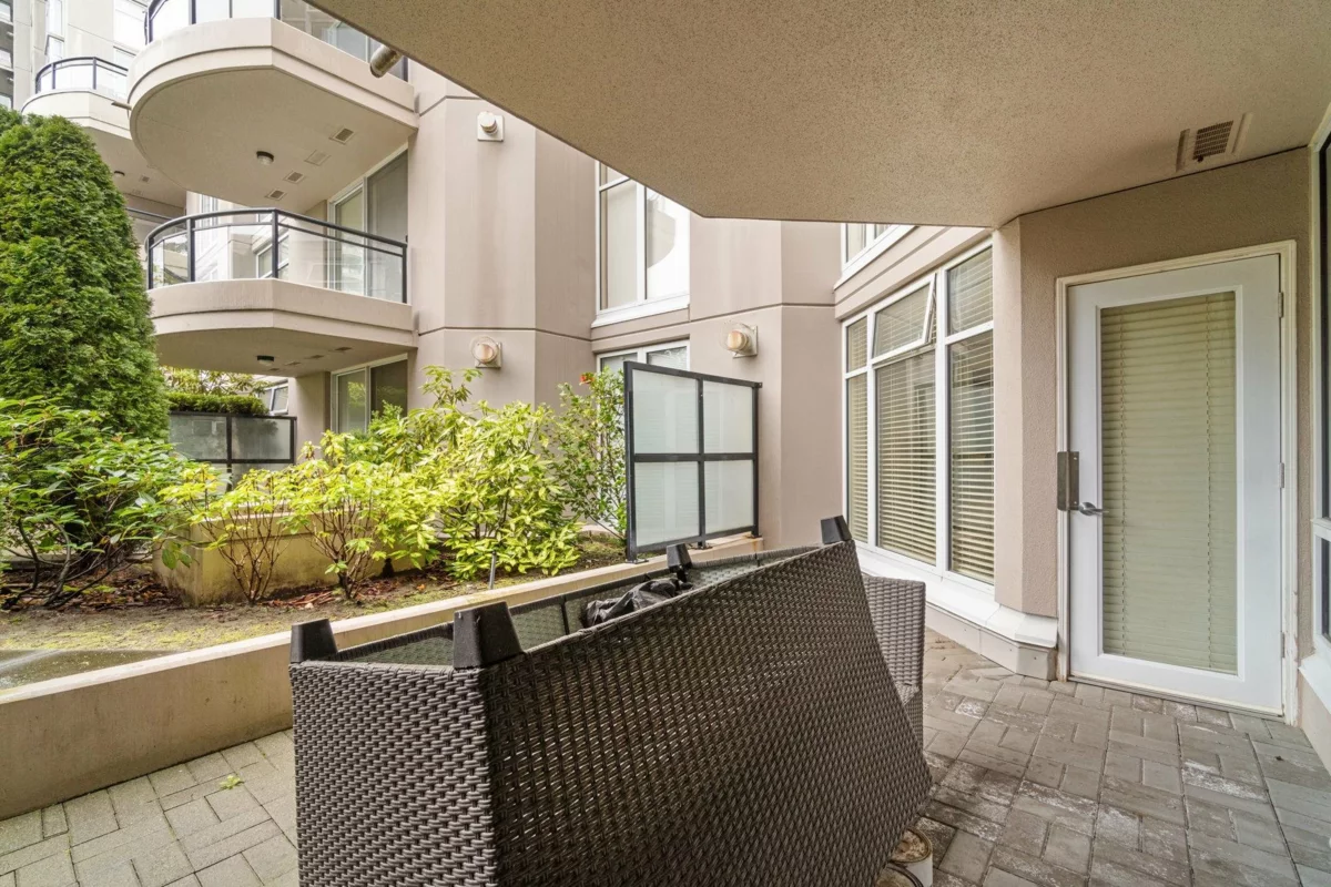 Family Room Photo of 111 8480 Granville Avenue, Richmond, BC