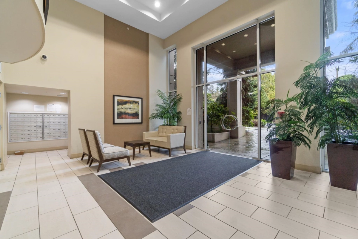 Living Room Photo of 111 8480 Granville Avenue, Richmond, BC