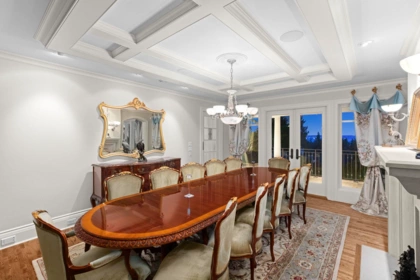 Breakfast Nook Photo of 3090 Mathers Avenue, West Vancouver, BC
