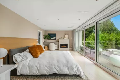 Pantry Photo of 1360 Queens Avenue, West Vancouver, BC