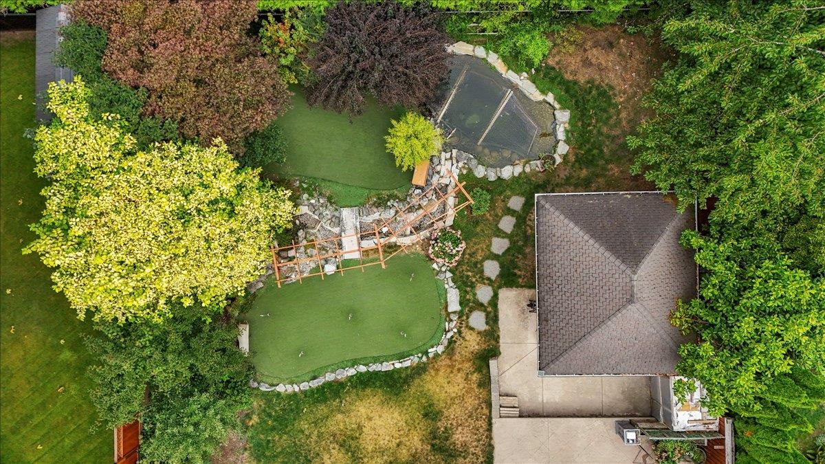 Fitness Center Photo Near 5085 1 Avenue, Delta, BC