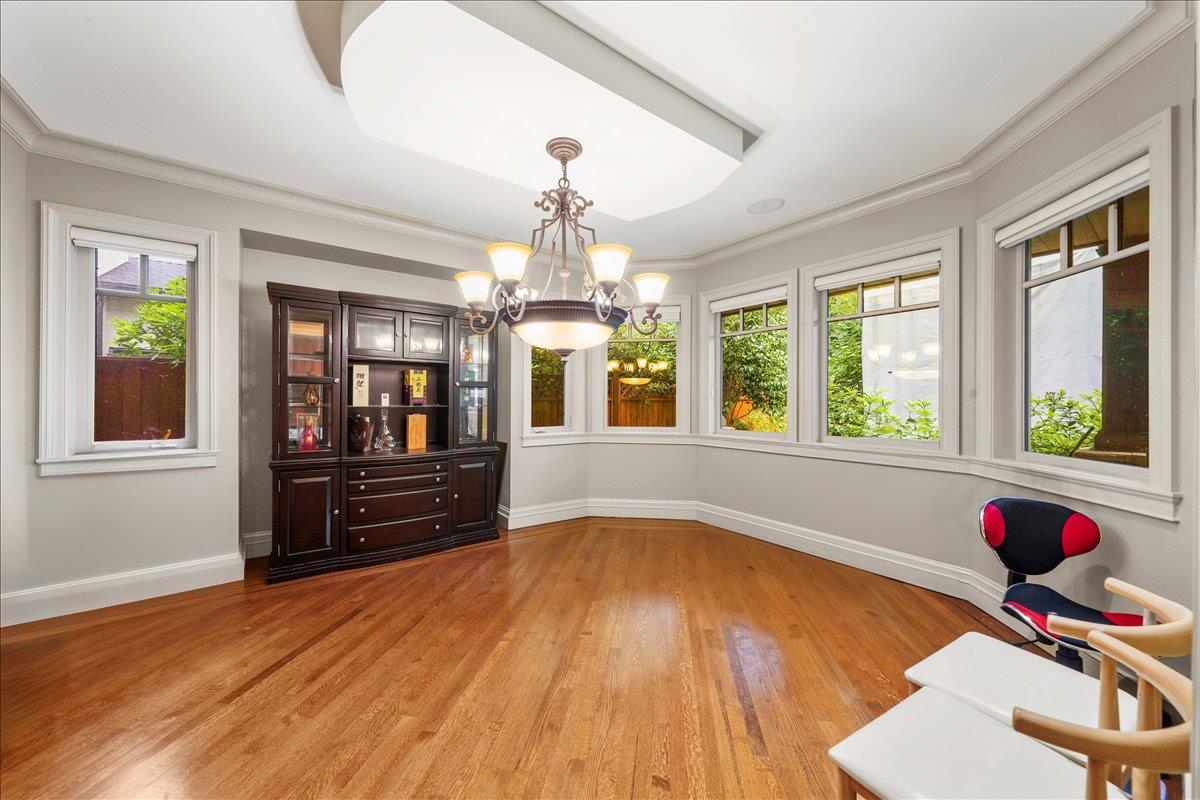 Kitchen Photo of 5085 1 Avenue, Delta, BC
