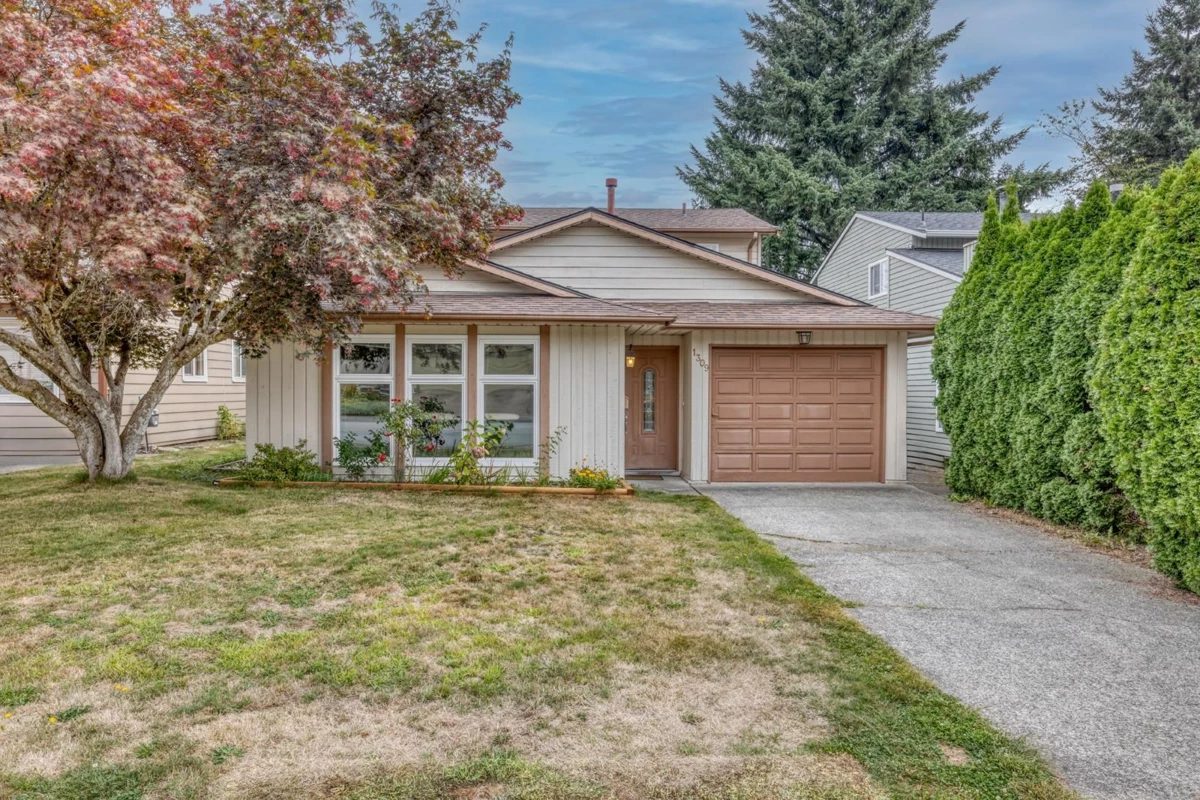 Front Yard Photo of 1309 Nestor Street, Coquitlam, BC