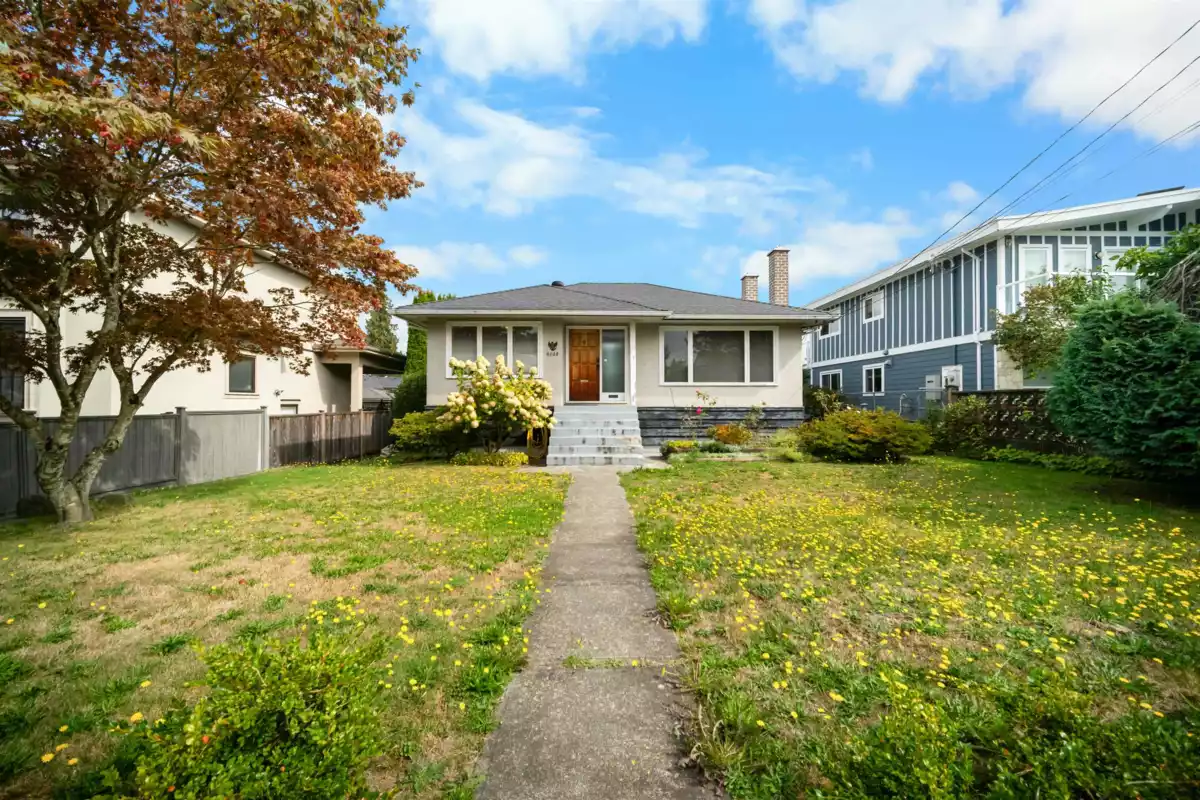 Exterior Front Photo of 6530 Leibly Avenue, Burnaby, BC