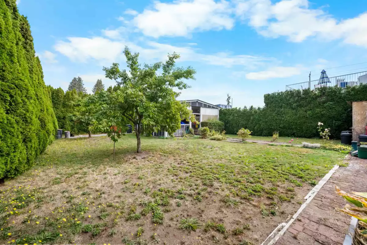 Outdoor Patio Photo of 6530 Leibly Avenue, Burnaby, BC