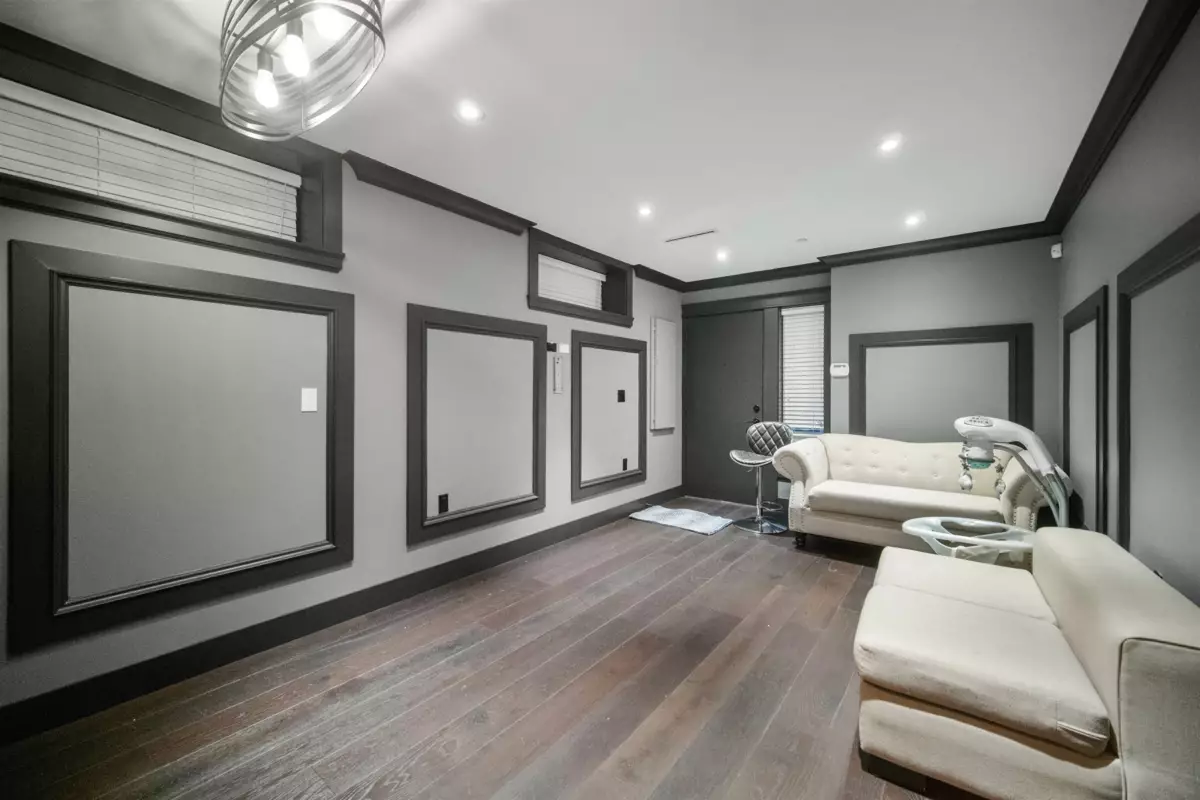 Outdoor Deck Photo of 459 E 55th Avenue, Vancouver, BC