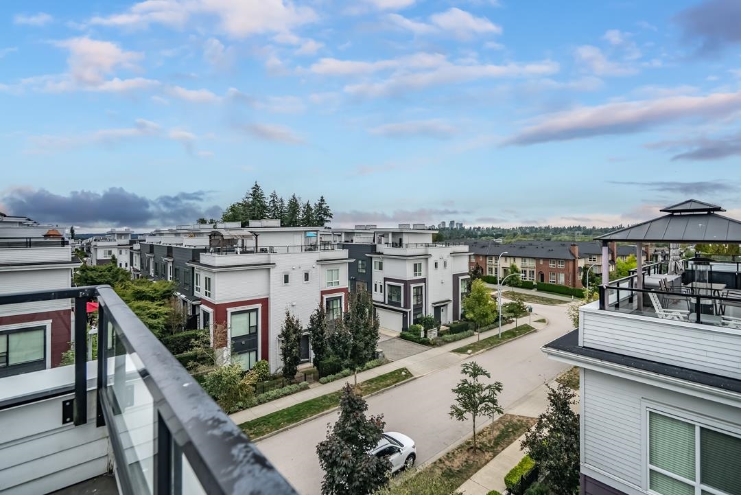 Hot Tub / Spa Photo of 30 16337 23a Avenue, Surrey, BC