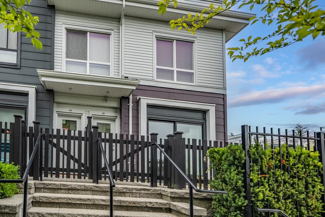 Neighborhood Park Photo Near 30 16337 23a Avenue, Surrey, BC