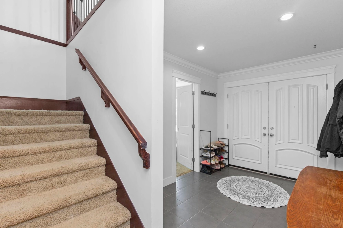 Family Room Photo of 8637 Maynard Terrace, Mission, BC