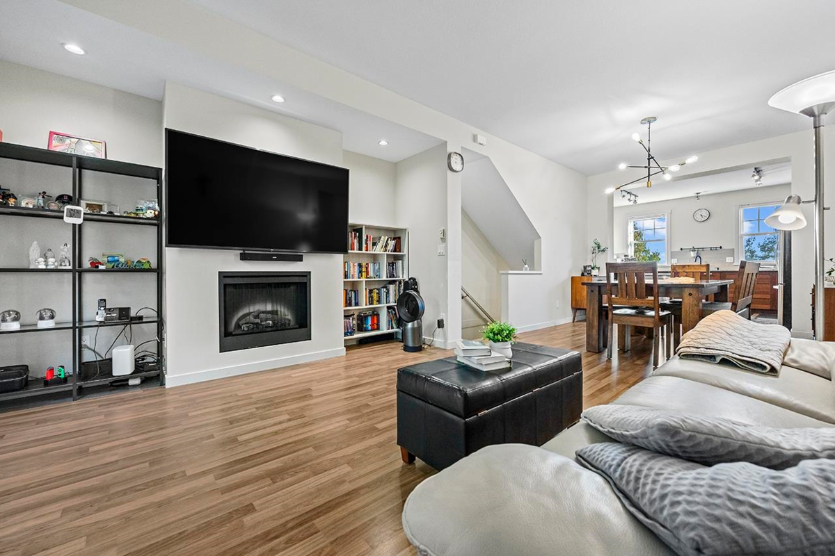 Family Room Photo of 110 688 Edgar Avenue, Coquitlam, BC