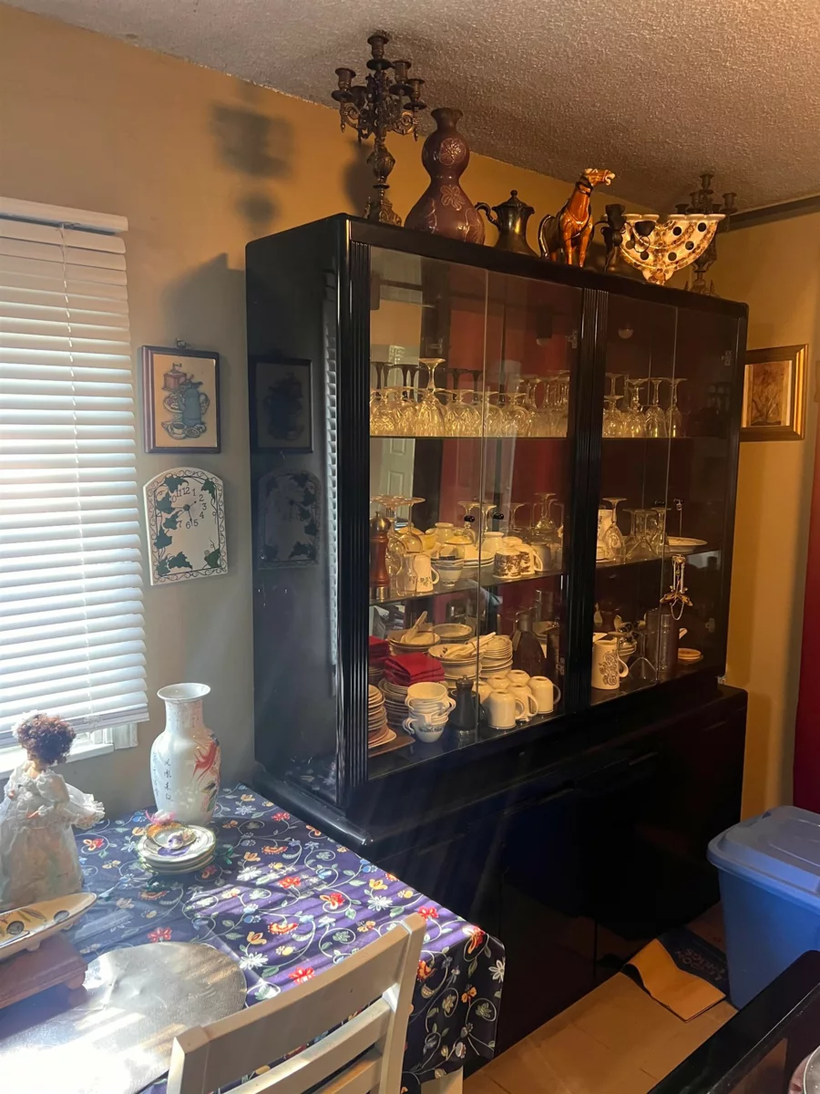 Kitchen Photo of 2141 Marine Way, New Westminster, BC