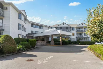 212 2425 Church Street, Abbotsford, BC, Abbotsford — Apartment/Condo for sale