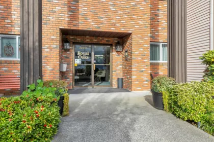 205 32910 Amicus Place, Abbotsford, BC, Abbotsford — Apartment/Condo for sale
