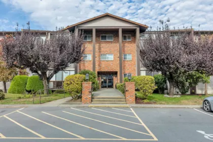 205 32910 Amicus Place, Abbotsford, BC, Abbotsford — Apartment/Condo for sale