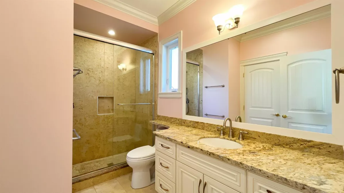 Outdoor Patio Photo of 4319 Greta Street, Burnaby, BC