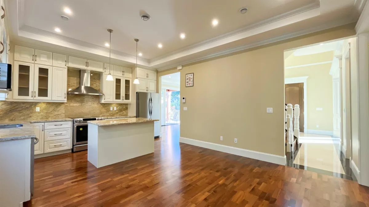 Walk-In Closet Photo of 4319 Greta Street, Burnaby, BC