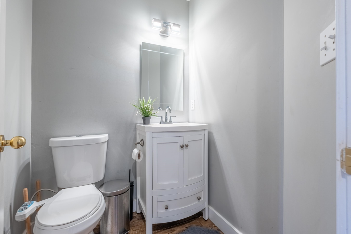 Pantry Photo of 12492 205 Street, Maple Ridge, BC