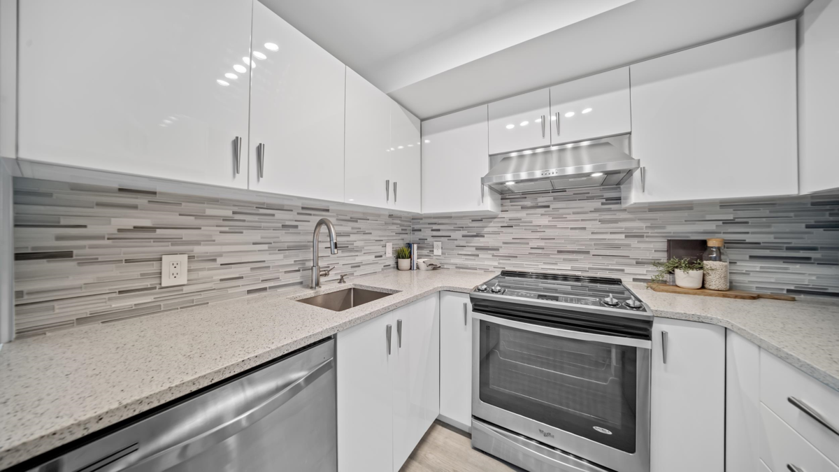 Bedroom 4 Photo of 1802 1238 Richards Street, Vancouver, BC