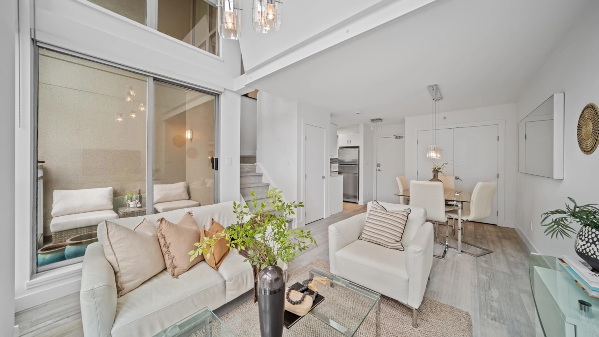 Kitchen Photo of 1802 1238 Richards Street, Vancouver, BC