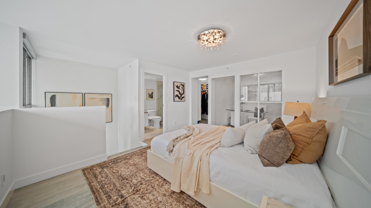 Mudroom Photo of 1802 1238 Richards Street, Vancouver, BC