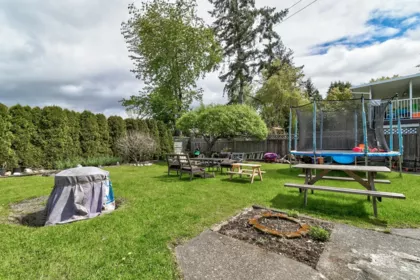 Laundry Room Photo of 11405 92 Avenue, Delta, BC