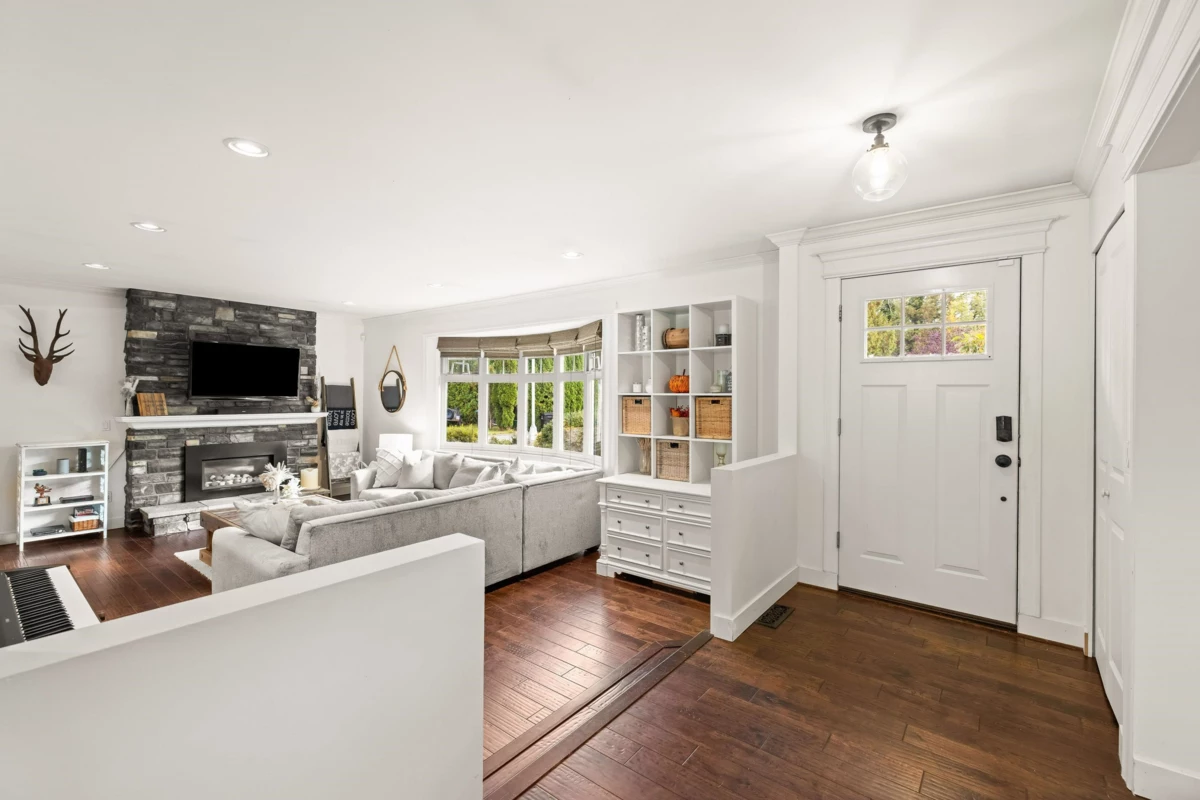 Kitchen Photo of 4951 199a Street, Langley, BC
