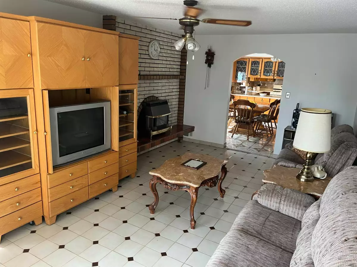 Backyard Photo of 3961 Venables Street, Burnaby, BC