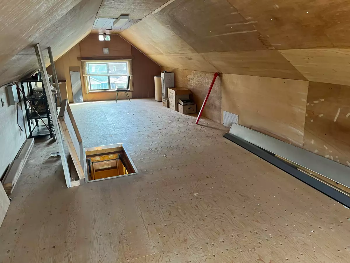 Primary Bedroom Photo of 3961 Venables Street, Burnaby, BC