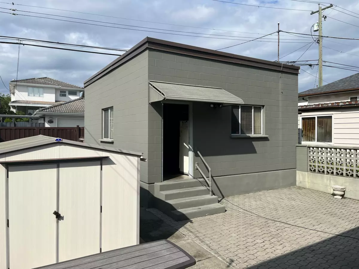 Staircase Photo of 3961 Venables Street, Burnaby, BC