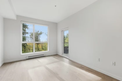 Kitchen Island Photo of 512 19577 65b Avenue, Surrey, BC