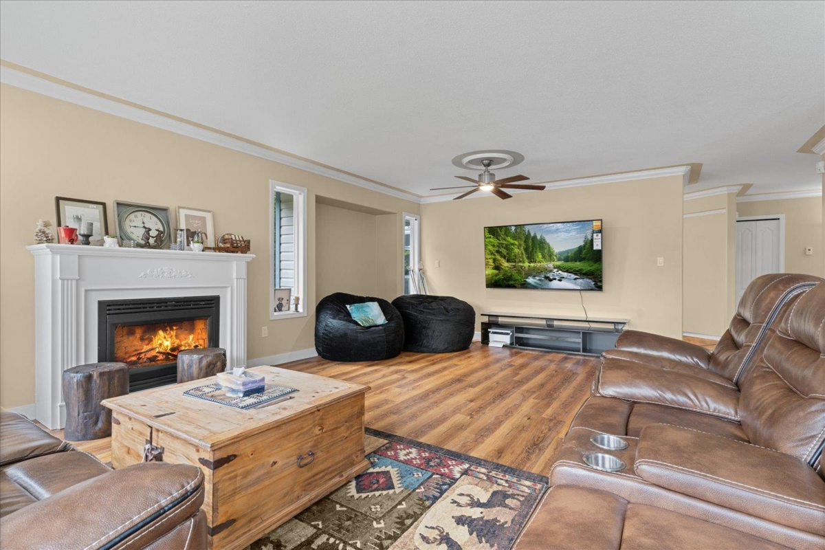 Family Room Photo of 65885 Ogilview Drive, Hope, BC