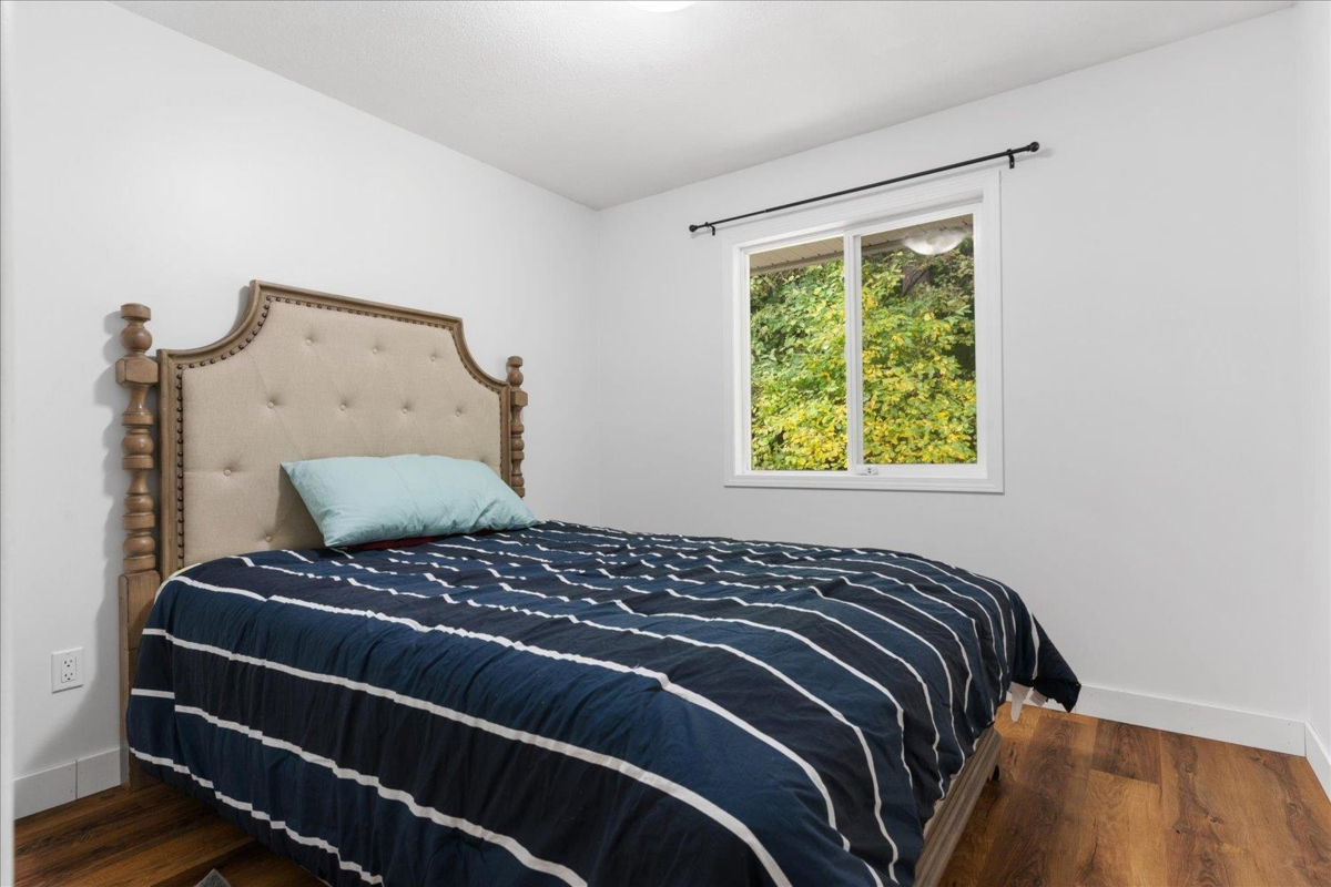 Walk-In Closet Photo of 65885 Ogilview Drive, Hope, BC