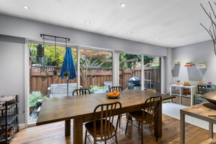 8904 Centaurus Circle, Burnaby, BC, Burnaby — Townhouse for sale
