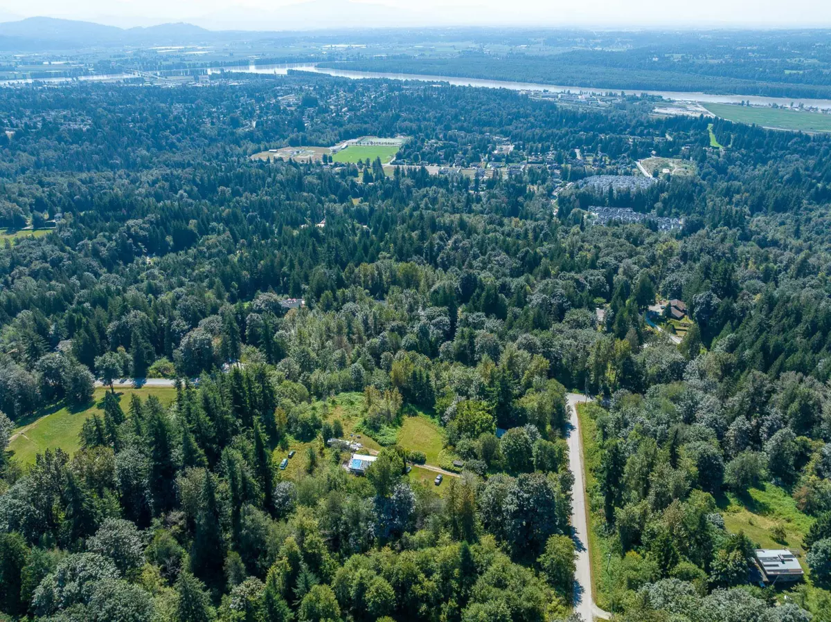 Breakfast Nook Photo of 8850 Foulds Street, Mission, BC