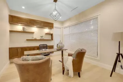 16685 31 Avenue, Surrey, BC, Surrey — Single Family Residence for sale