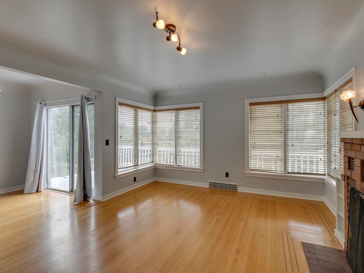 Bedroom 3 Photo of 33700 3rd Avenue, Mission, BC