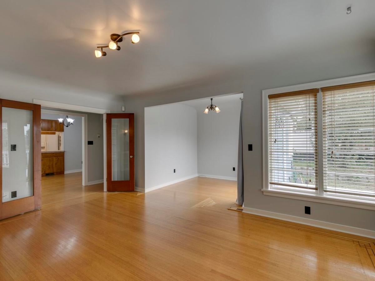 Bedroom 4 Photo of 33700 3rd Avenue, Mission, BC
