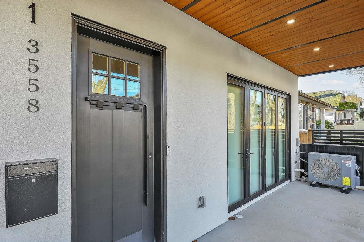 Pantry Photo of 1 3558 Turner Street, Vancouver, BC