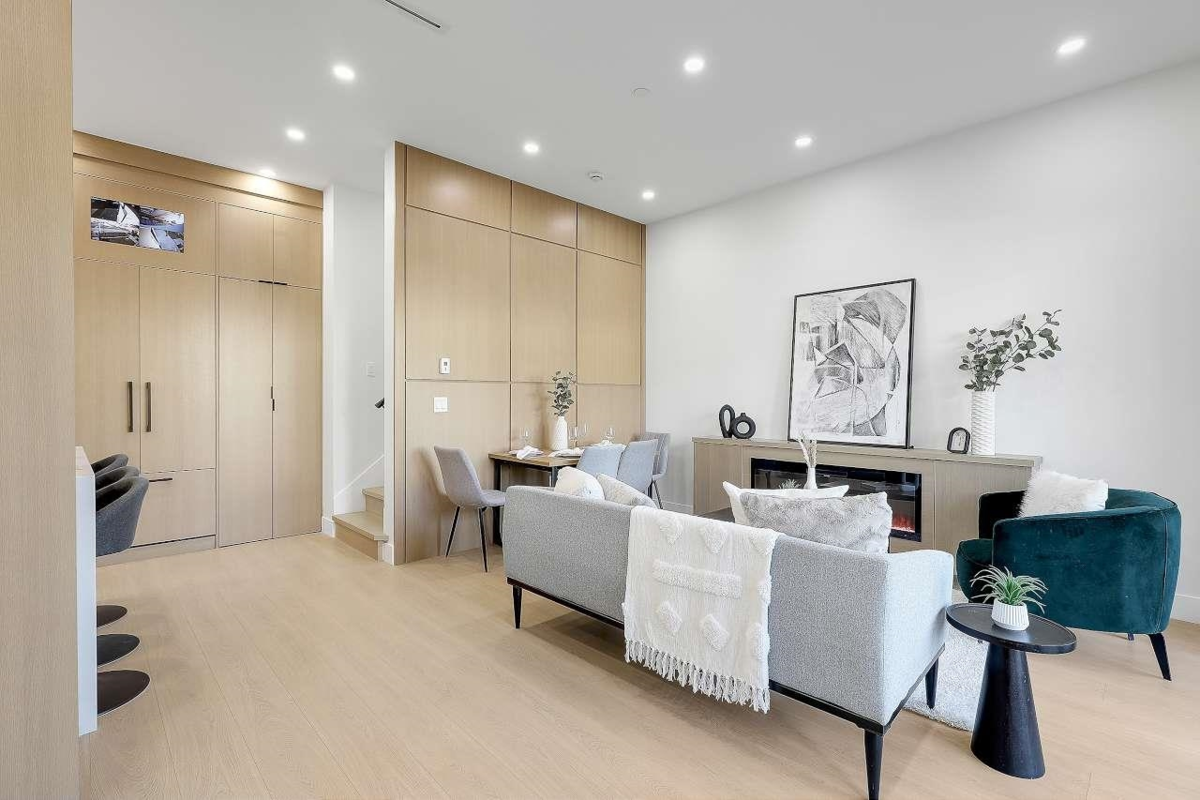 Primary Bedroom Photo of 1 3558 Turner Street, Vancouver, BC